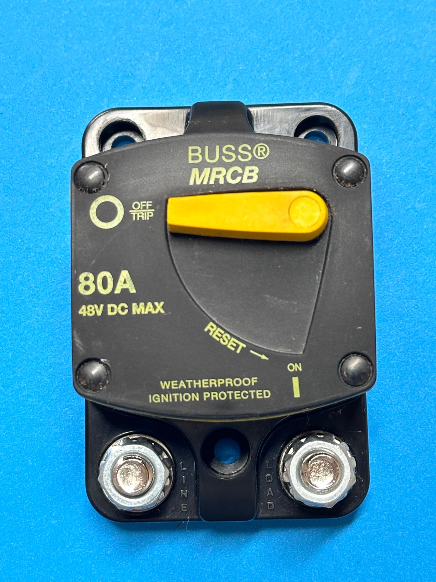 BUSS Circuit Breaker