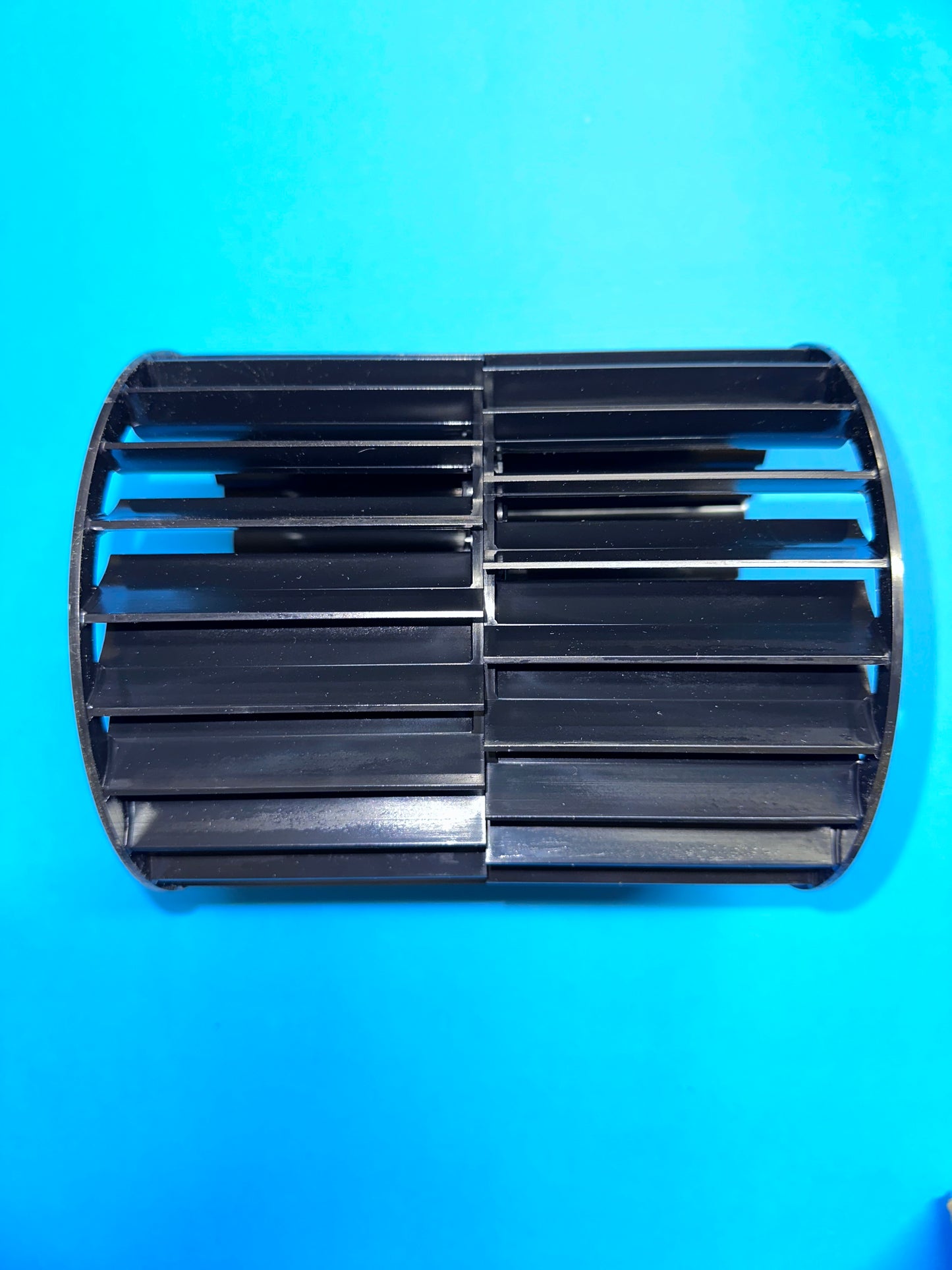 Mach 8 Squirrel Cage