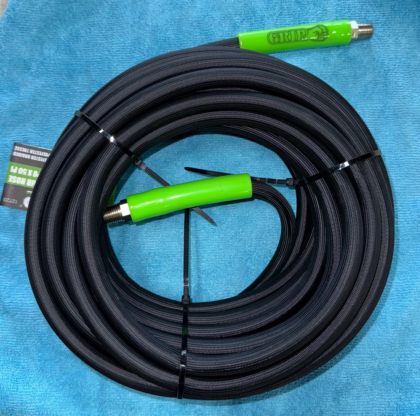 Grip 50' x 3/8'' rubber air hose